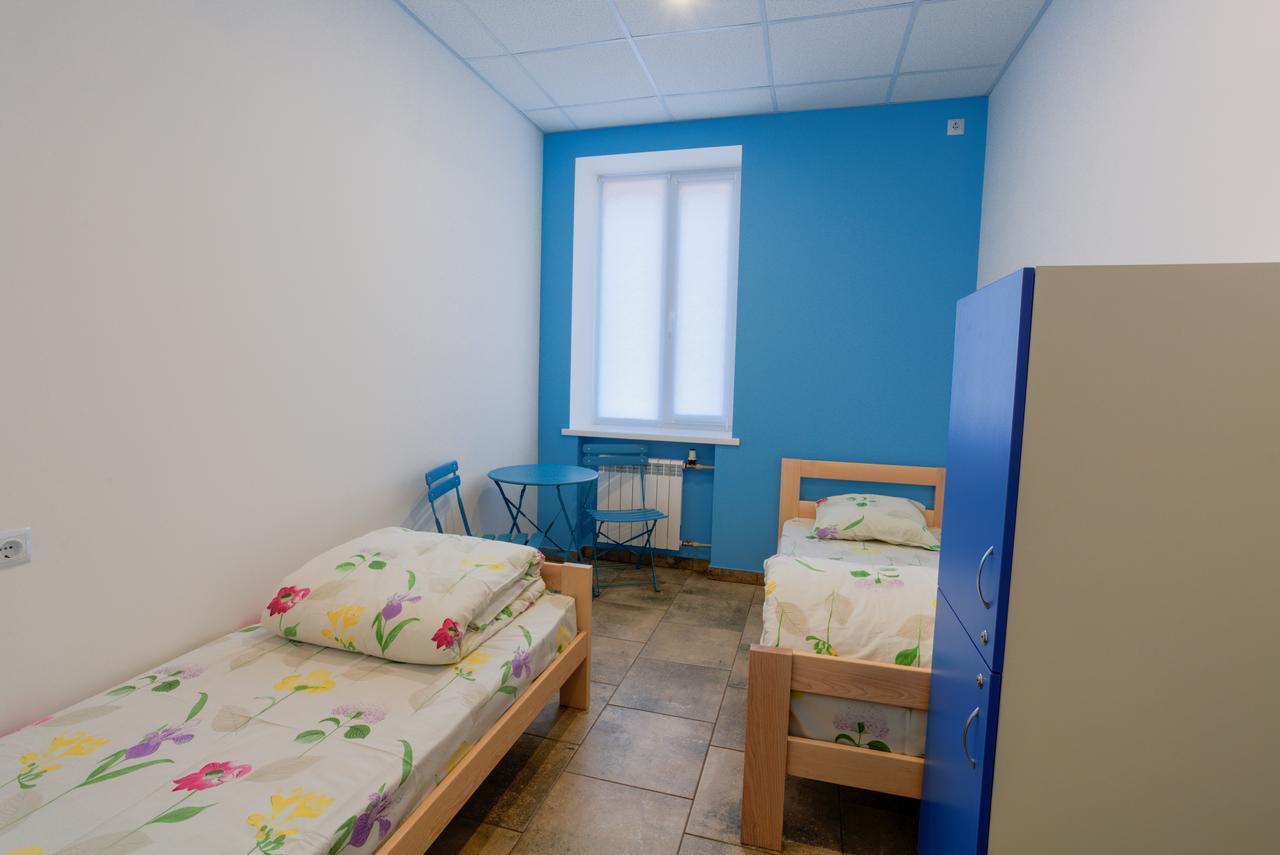 Comfort Hotel & Hostel Zaporizhia Exterior photo